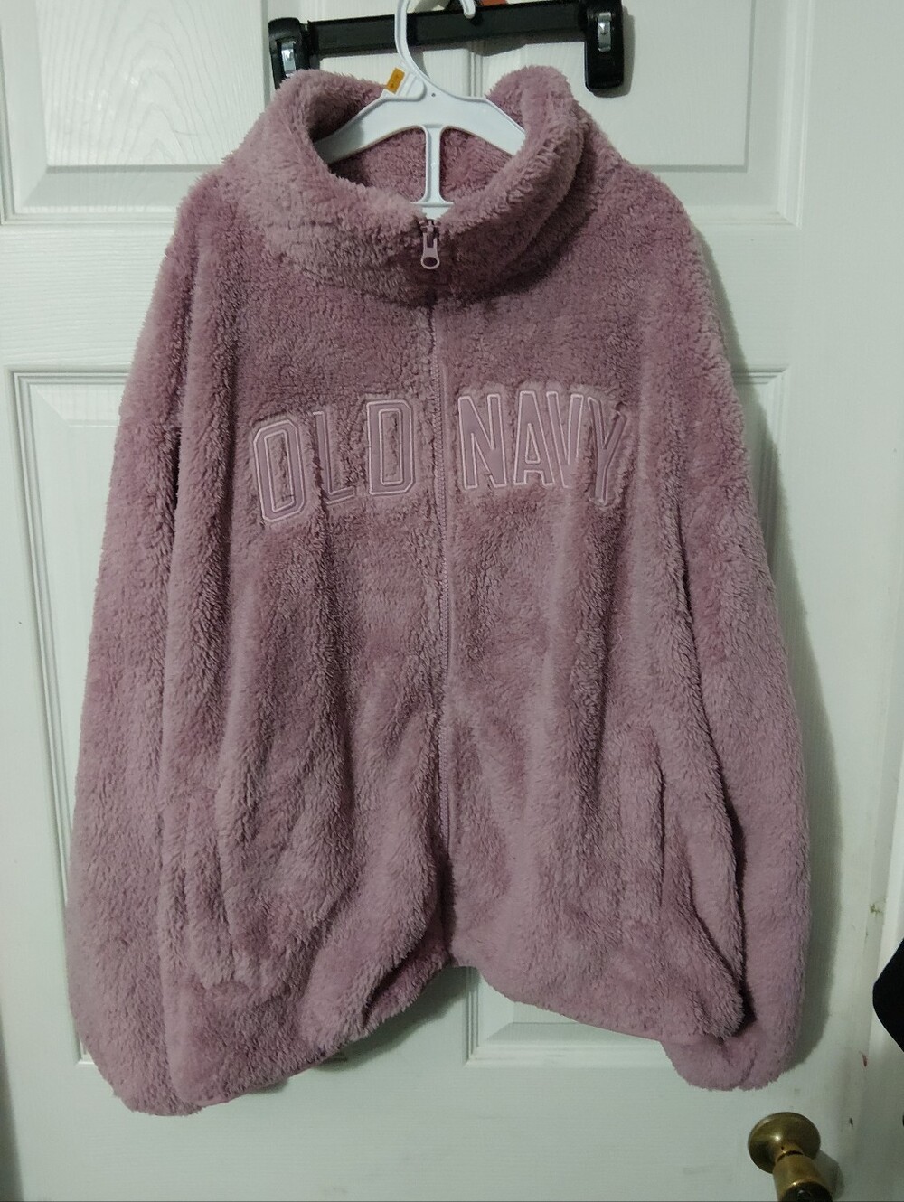 Old Navy Plush Full-Zip Jacket in Mauve Pink